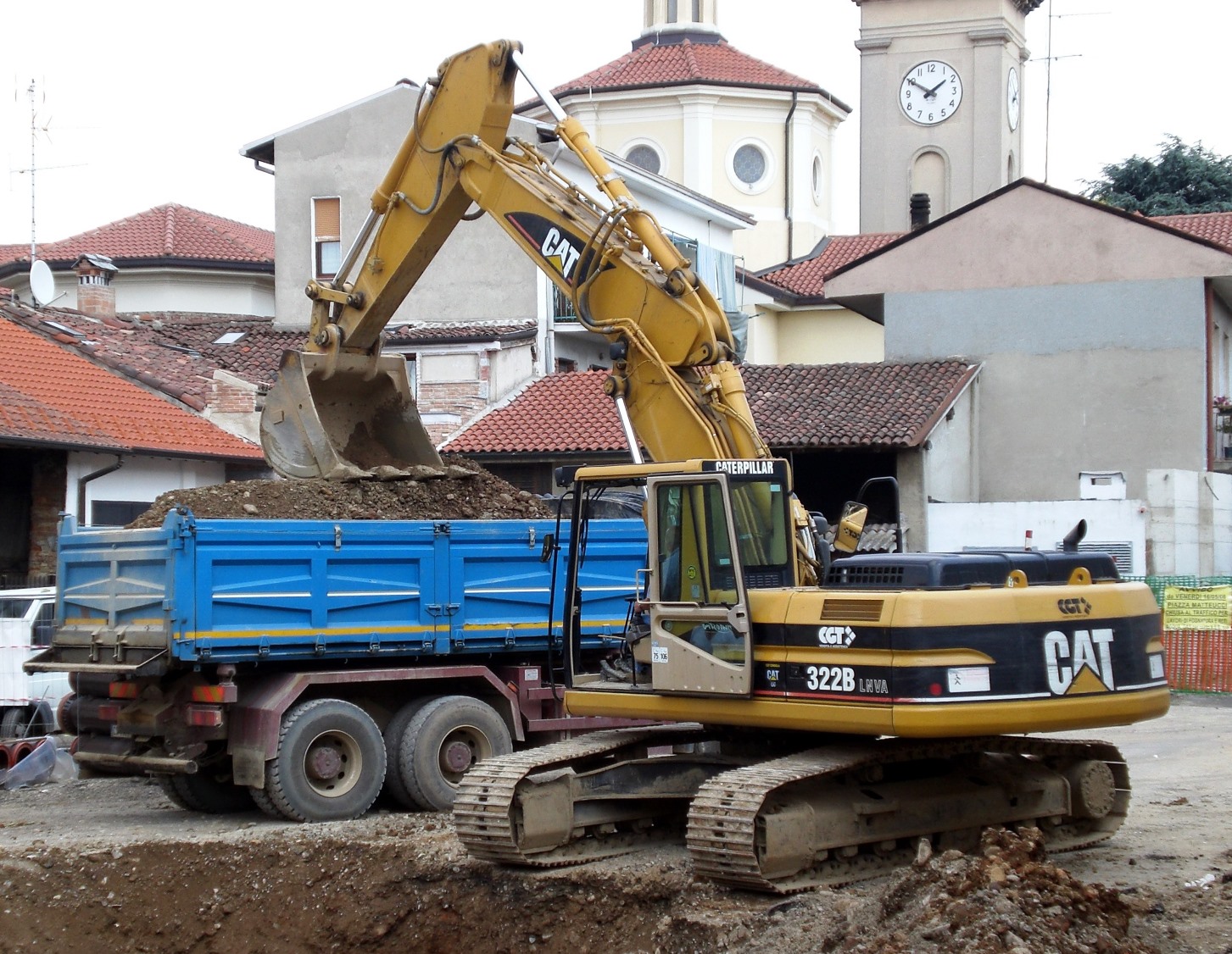 <span style="color:#000000;">STRADE   FOGNATURE   PRODUZIONE CONGLOMERATI</span>